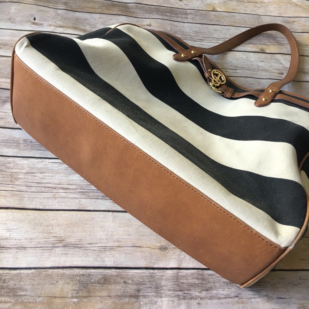 Tommy navy white classic stripe nautical bag - Picture 3 of 8